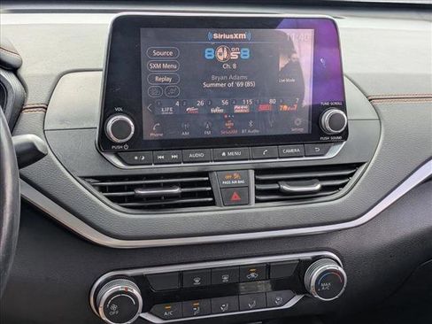 Used 2021 Nissan Altima 2.5 SR image 12