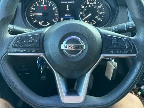 Certified 2020 Nissan Rogue Sport S FWD image 8