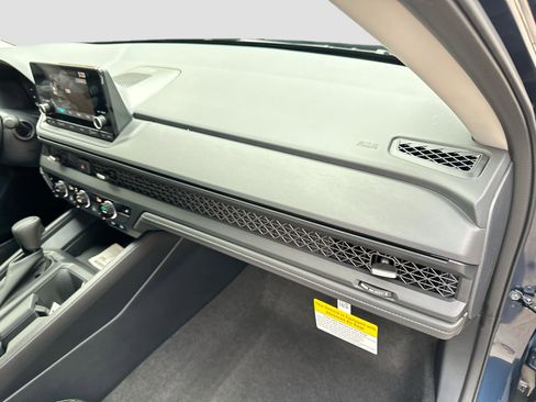 New 2025 Honda Accord SE image 23