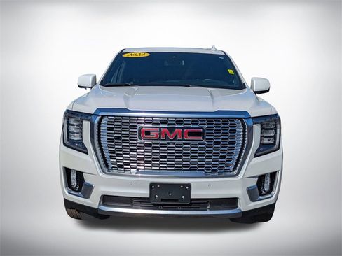 Used 2023 GMC Yukon Denali image 9