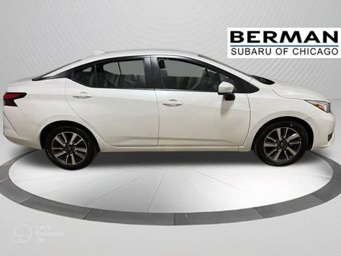 Used 2024 Nissan Versa SV FWD image 2