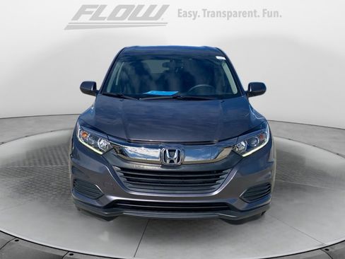 Certified 2022 Honda HR-V LX image 3