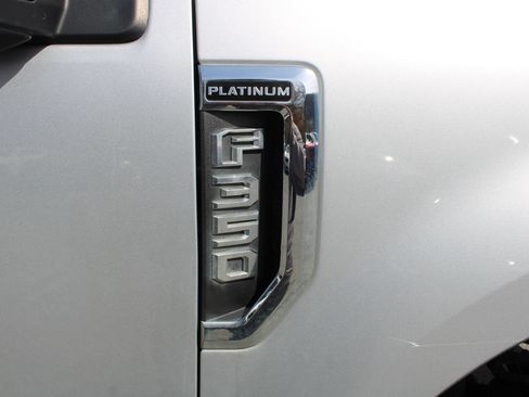Used 2018 Ford F350 Platinum w/ Platinum Ultimate Package AWD/4WD image 17