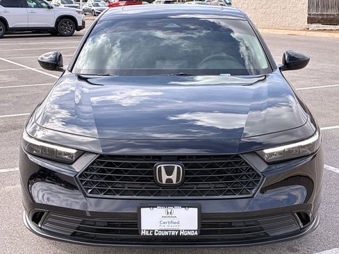 Certified 2023 Honda Accord EX image 9