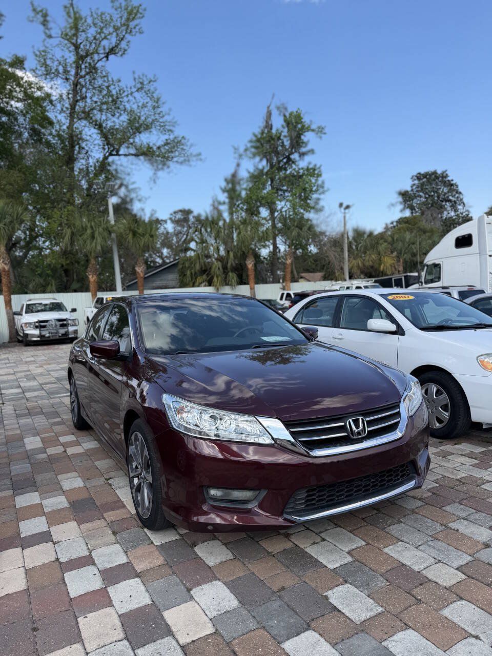 Used 2015 Honda Accord Sport image 3