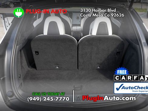 Used 2018 Tesla Model X 75D image 12