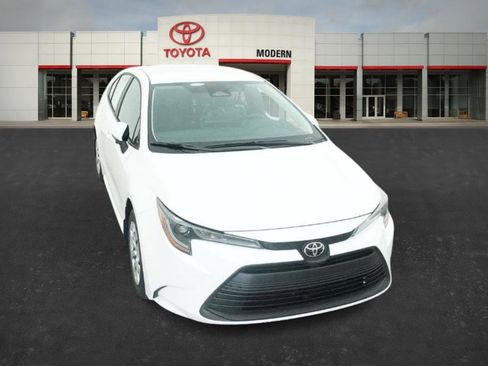 New 2026 Toyota Corolla LE image 32