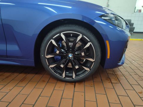 Used 2026 BMW 430i xDrive Coupe w/ M Sport Package AWD/4WD image 12