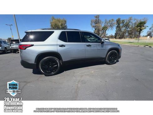 Certified 2023 Chevrolet Traverse RS w/ LPO, Cargo Package AWD/4WD image 2