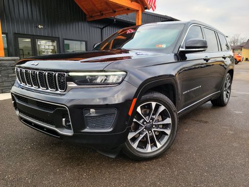Used 2021 Jeep Grand Cherokee L Overland w/ Advanced Protech Group III image 1