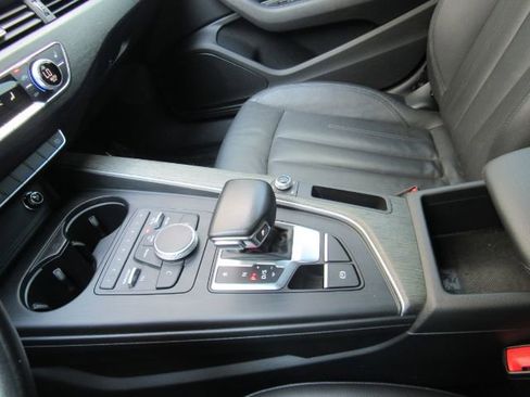 Used 2019 Audi A4 2.0T Premium w/ Convenience Package image 44