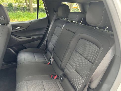 Used 2025 Chevrolet Equinox LT FWD image 37
