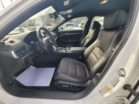 Used 2020 Honda Accord Sport image 15