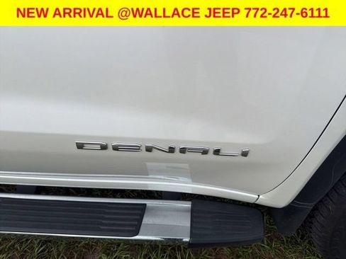 Used 2024 GMC Sierra 1500 Denali w/ Technology Package AWD/4WD image 11