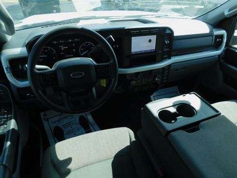 Used 2024 Ford F350 XLT image 24