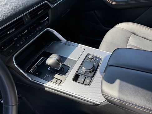 Certified 2024 MAZDA CX-90 Plug-In Hybrid w/ Preferred AWD/4WD image 13