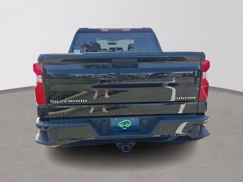 Used 2021 Chevrolet Silverado 1500 Custom AWD/4WD image 5