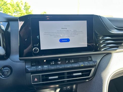 Used 2025 Toyota Camry LE FWD image 18