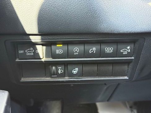 Used 2022 Toyota Tundra Limited w/ TRD Off-Road Package AWD/4WD image 16