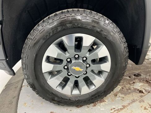 New 2026 Chevrolet Silverado 2500 Custom w/ Custom Value Package image 25