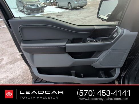 Used 2022 Ford F150 XLT w/ Equipment Group 302A High image 17