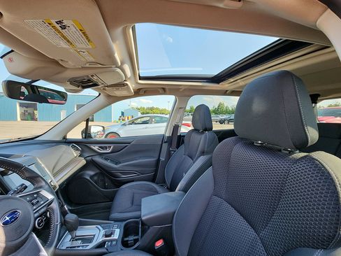 Used 2020 Subaru Forester Premium AWD/4WD image 13