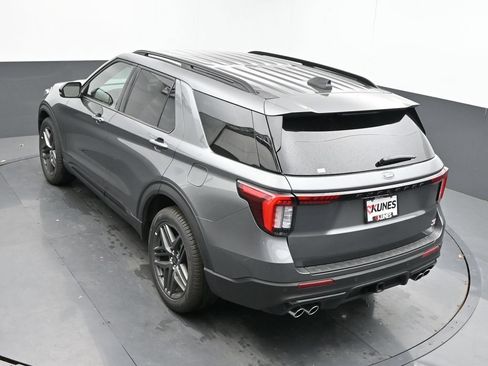 New 2026 Ford Explorer ST AWD/4WD image 42