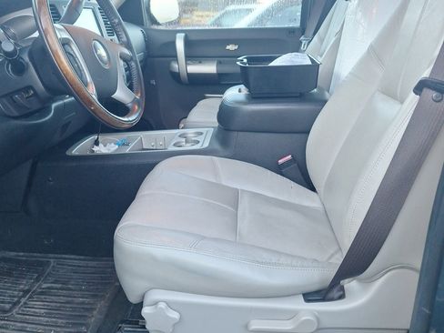 Used 2008 Chevrolet Silverado 1500 LT w/ 1LT Convenience Package image 10