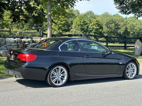 Used 2013 BMW 335i Convertible RWD image 25