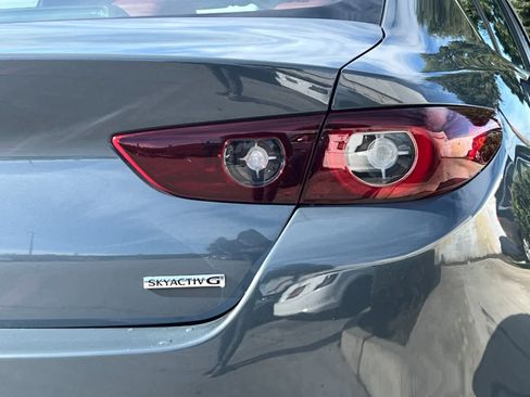 Used 2024 MAZDA MAZDA3 s image 25