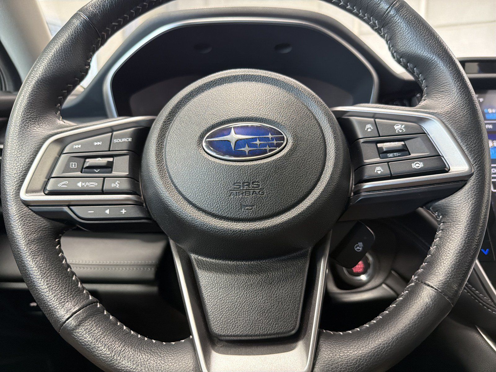 Used 2023 Subaru Legacy Limited AWD/4WD image 24
