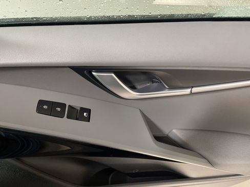 New 2026 Kia Niro EX image 13