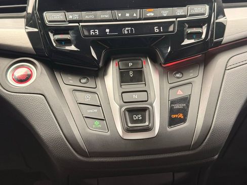 Used 2023 Honda Odyssey Sport image 19