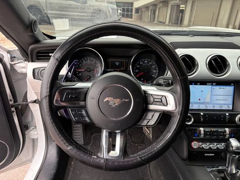 Used 2017 Ford Mustang GT Premium w/ Equipment Group 401A RWD image 19