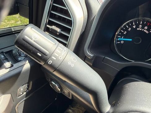Used 2020 Ford F150 Platinum w/ Equipment Group 701A Luxury AWD/4WD image 60