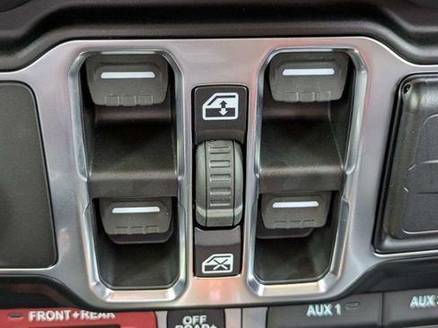 New 2026 Jeep Gladiator Rubicon AWD/4WD image 24