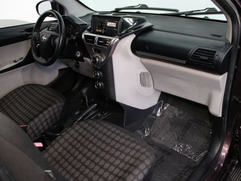 Used 2012 Scion iQ w/ Rear Speaker Pkg FWD image 20
