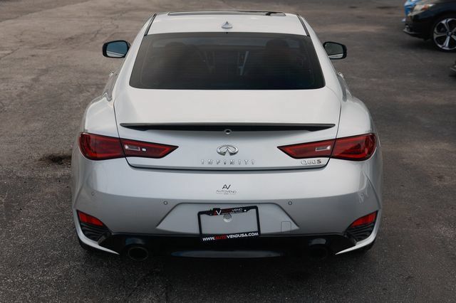 Used 2018 INFINITI Q60 Red Sport 400 w/ Pro Active Package RWD image 12