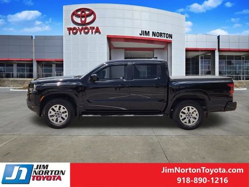 Used 2023 Nissan Frontier SV w/ Tow Package AWD/4WD image 4