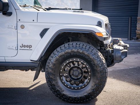 Used 2024 Jeep Wrangler Unlimited Rubicon 392 AWD/4WD image 5