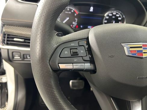 Certified 2023 Cadillac XT4 Sport w/ Cold Weather Package image 15