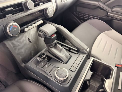 Used 2025 Toyota Tacoma TRD Sport RWD image 16