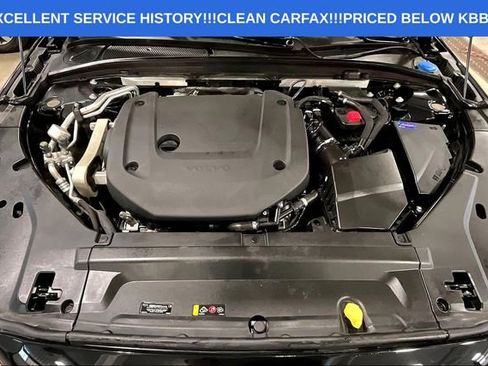 Used 2022 Volvo V90 B6 Cross Country image 10