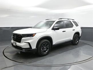 New 2025 Honda Pilot TrailSport video 1