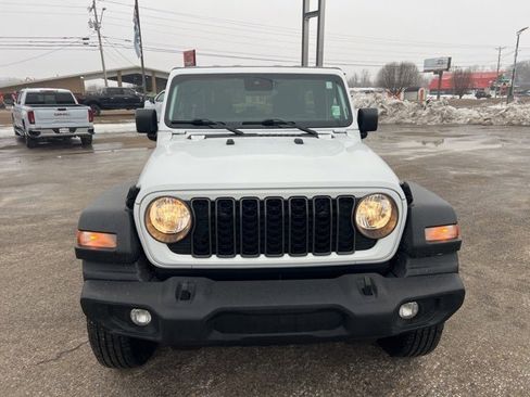 Used 2024 Jeep Wrangler Sport S image 9