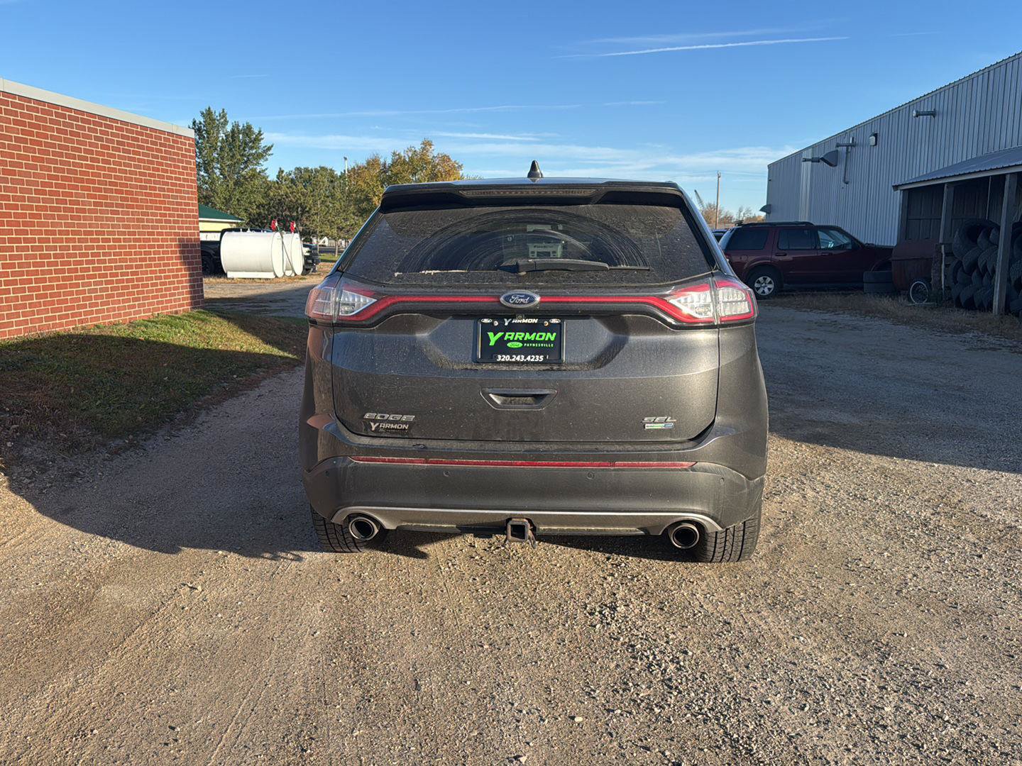 Used 2017 Ford Edge SEL w/ Class II Trailer Tow Package AWD/4WD image 4