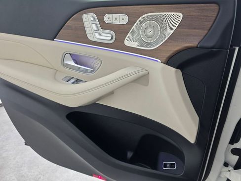 Certified 2024 Mercedes-Benz GLE 450 4MATIC image 25
