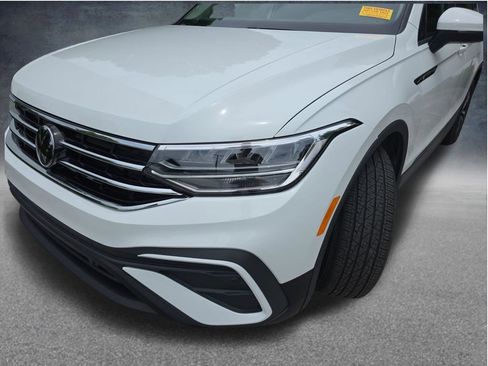 Used 2023 Volkswagen Tiguan S FWD image 12