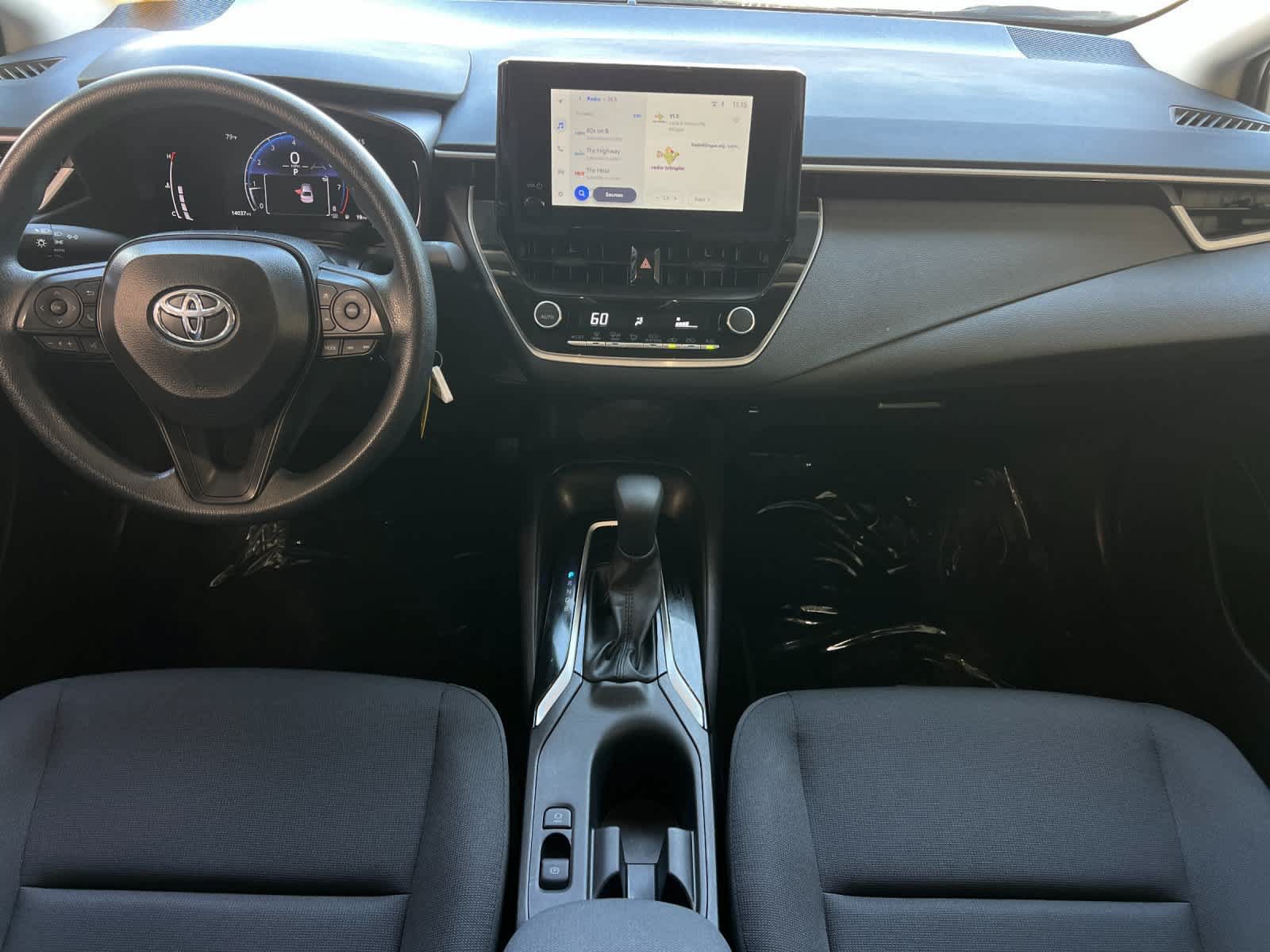 Used 2026 Toyota Corolla LE FWD image 4
