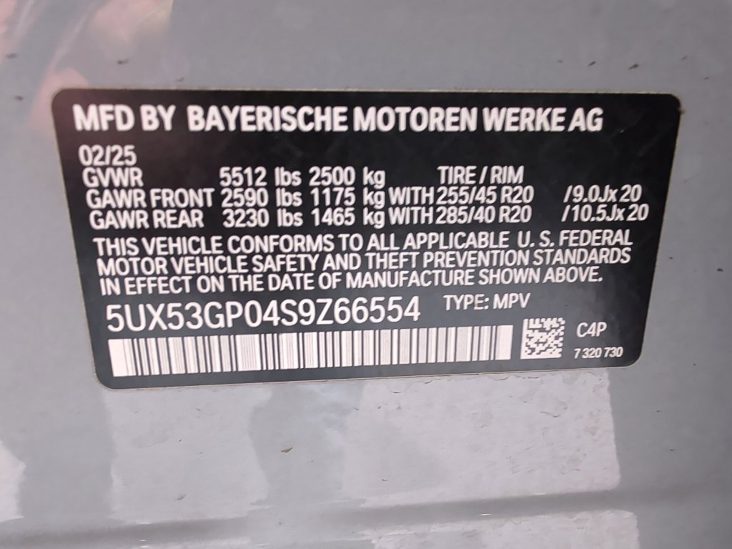 Certified 2025 BMW X3 xDrive30i w/ Premium Package AWD/4WD image 3